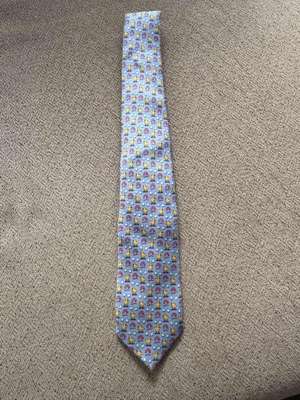 Vineyard Vines “Chick Magnet” Print Tie